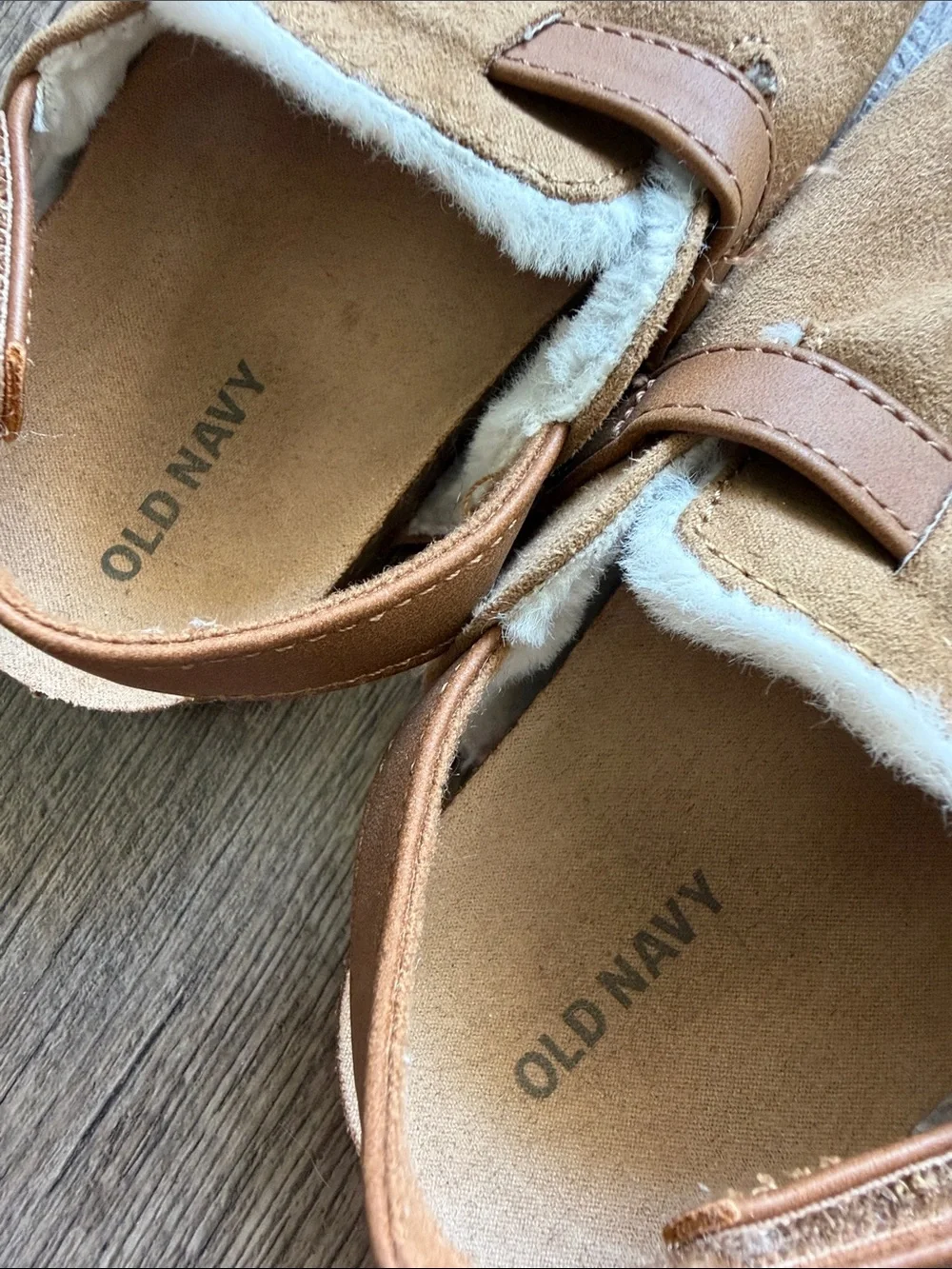 Old Navy Toddler Brown Faux-Suede Moccasins with Buckle Strap